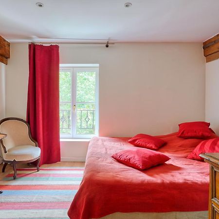 Centre Ahimsa Hotel Verrières-le-Buisson Екстериор снимка