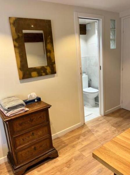 Centre Ahimsa Hotel Verrières-le-Buisson Екстериор снимка
